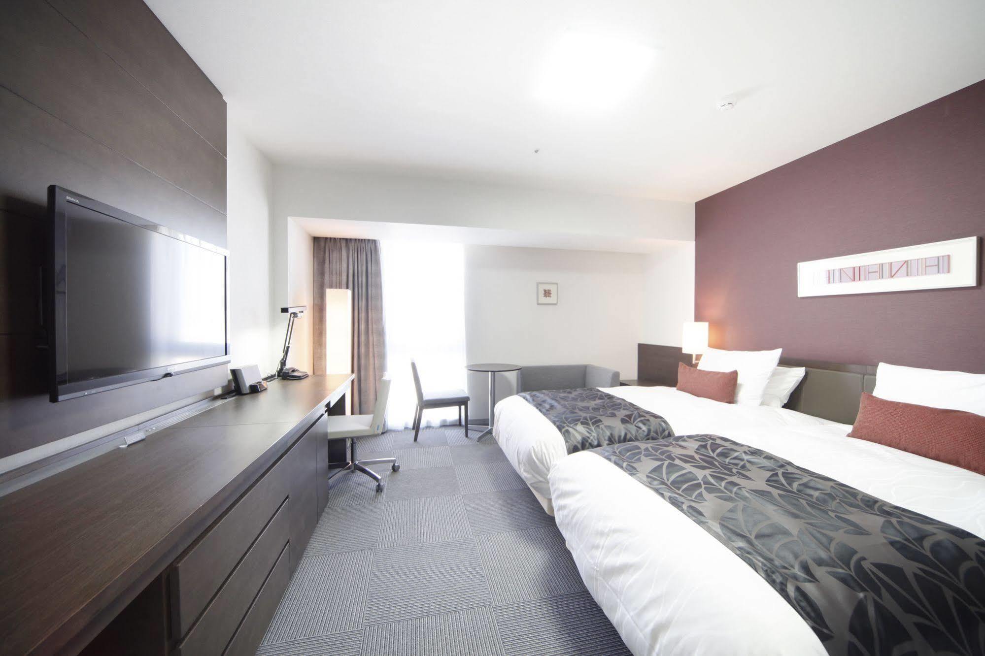 Richmond Hotel Fukuyama Ekimae Bagian luar foto